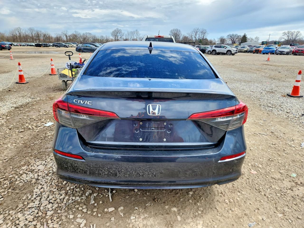 2023 HONDA CIVIC EX photo 11