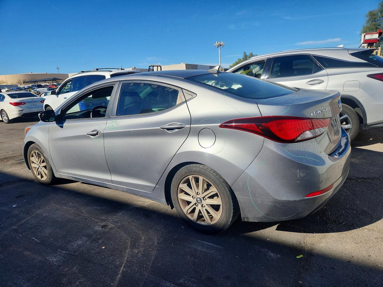 2015 HYUNDAI ELANTRA SE photo 3