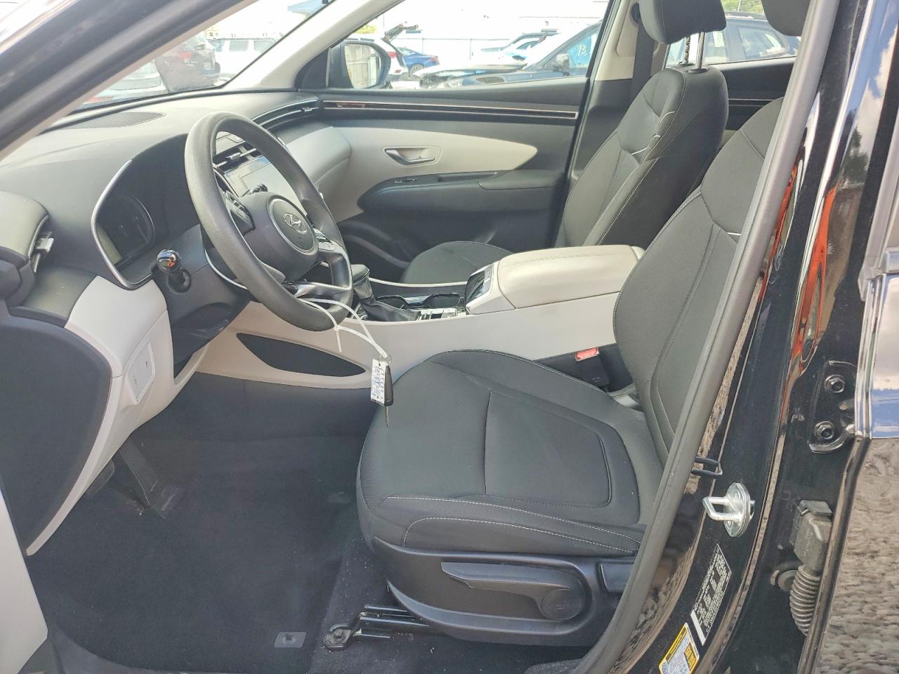 2024 HYUNDAI TUCSON SE photo 7