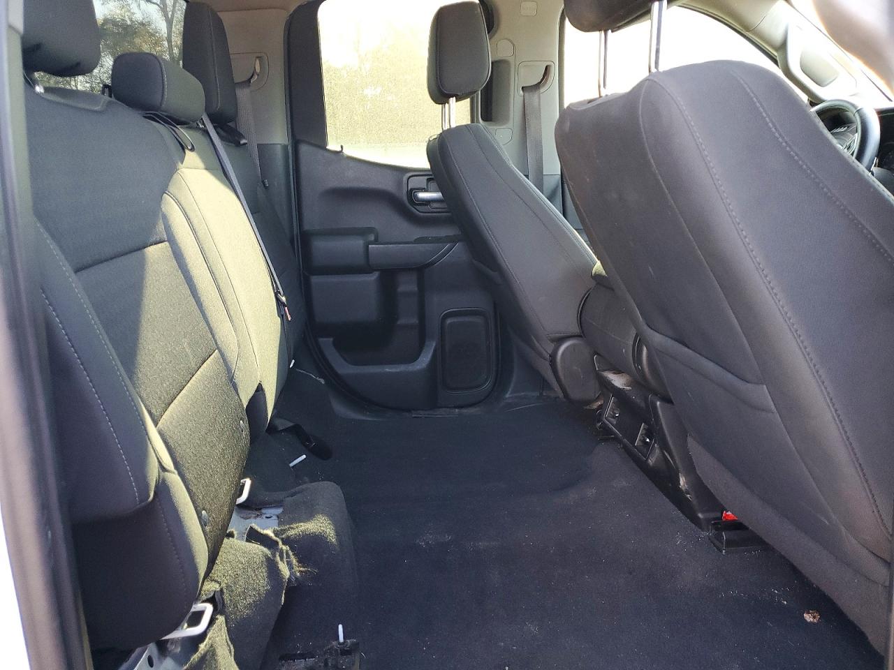 2020 CHEVROLET SILVERADO K1500 LT photo 10