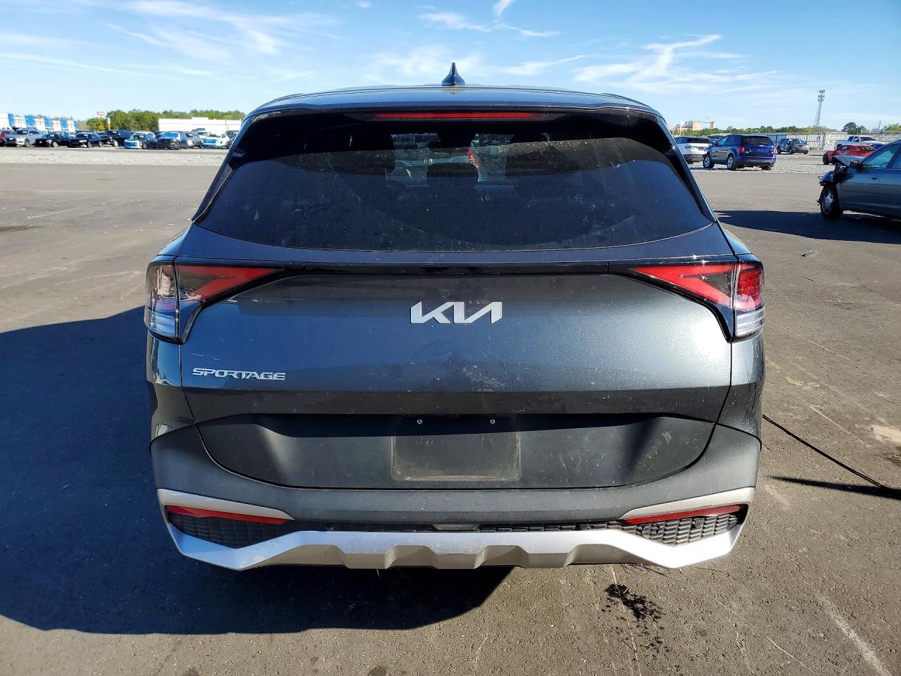 2023 KIA SPORTAGE LX photo 6