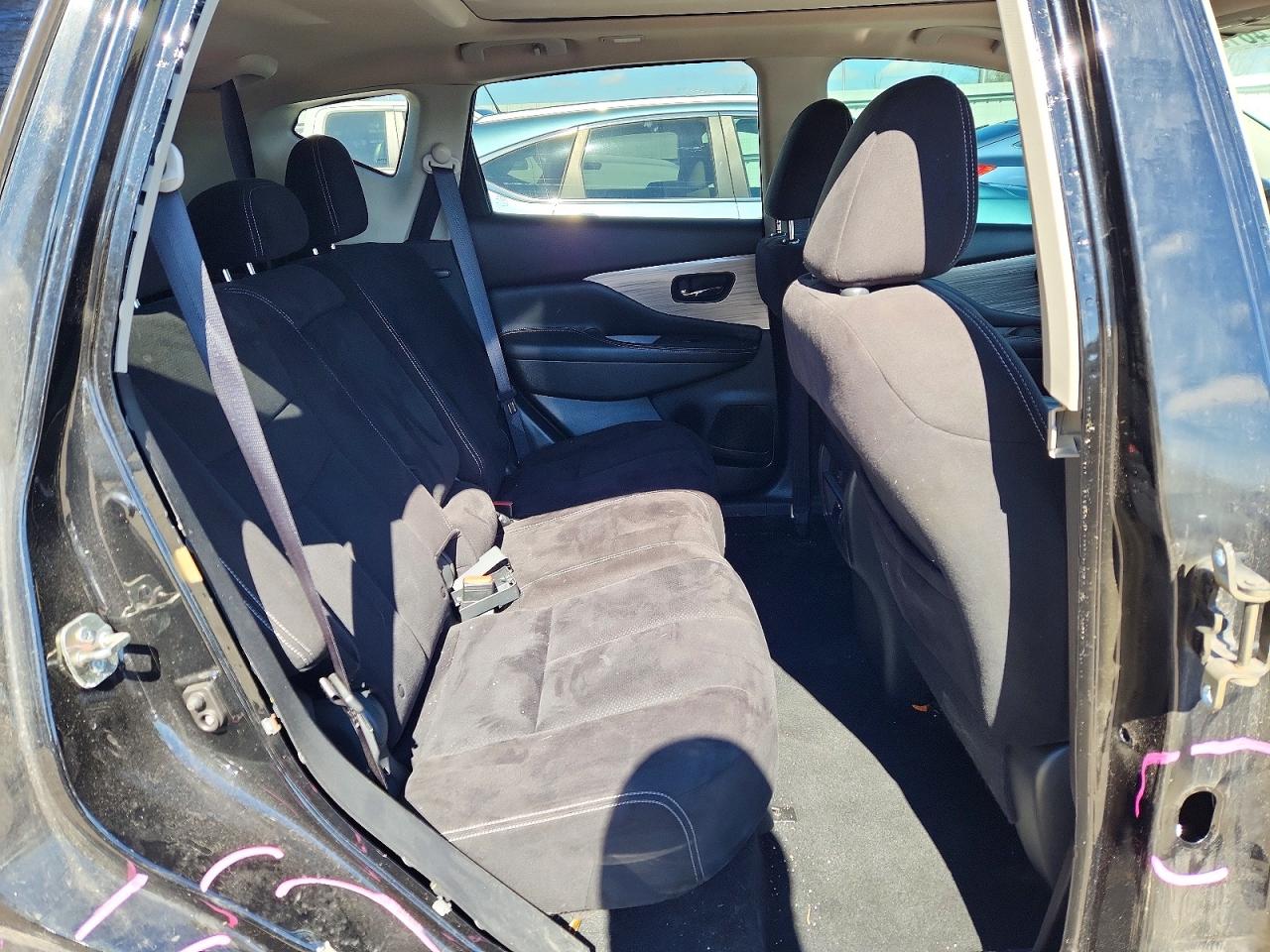 2017 NISSAN MURANO SV photo 11