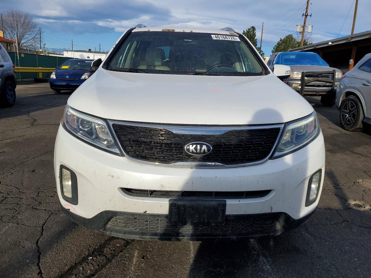2015 KIA SORENTO LX photo 9
