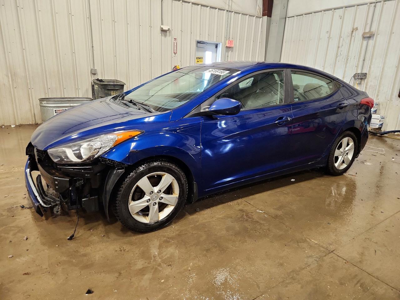 2013 HYUNDAI ELANTRA