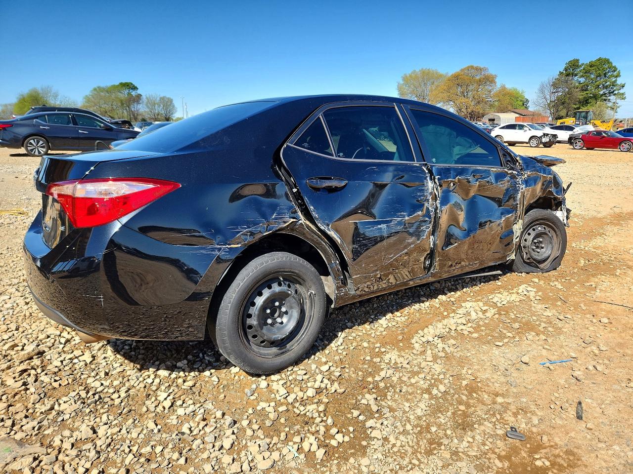 2017 TOYOTA COROLLA LE photo 5
