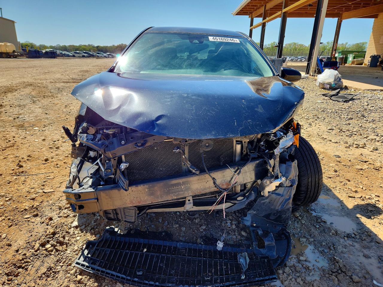 2017 TOYOTA COROLLA LE photo 9