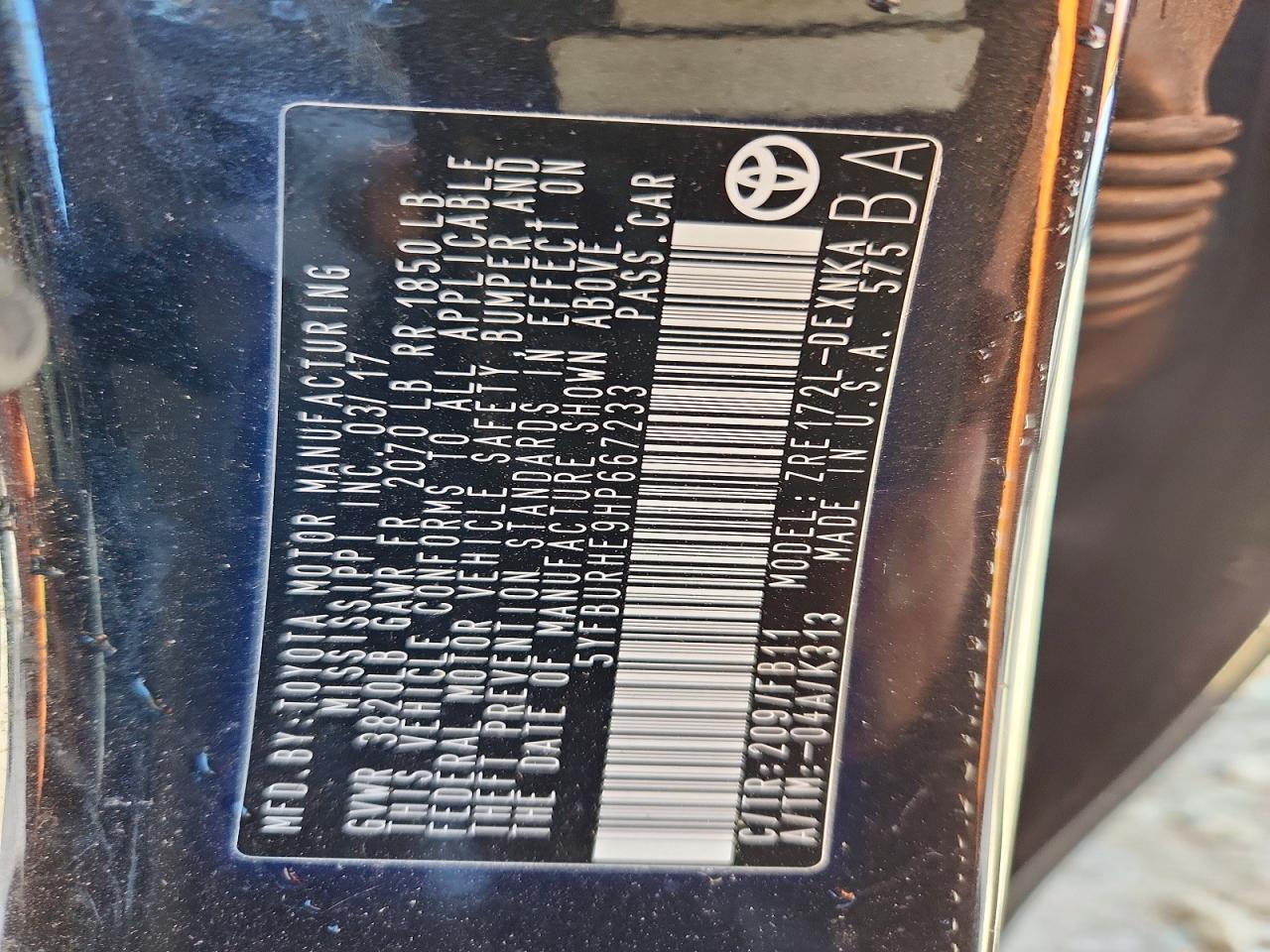 2017 TOYOTA COROLLA LE photo 25