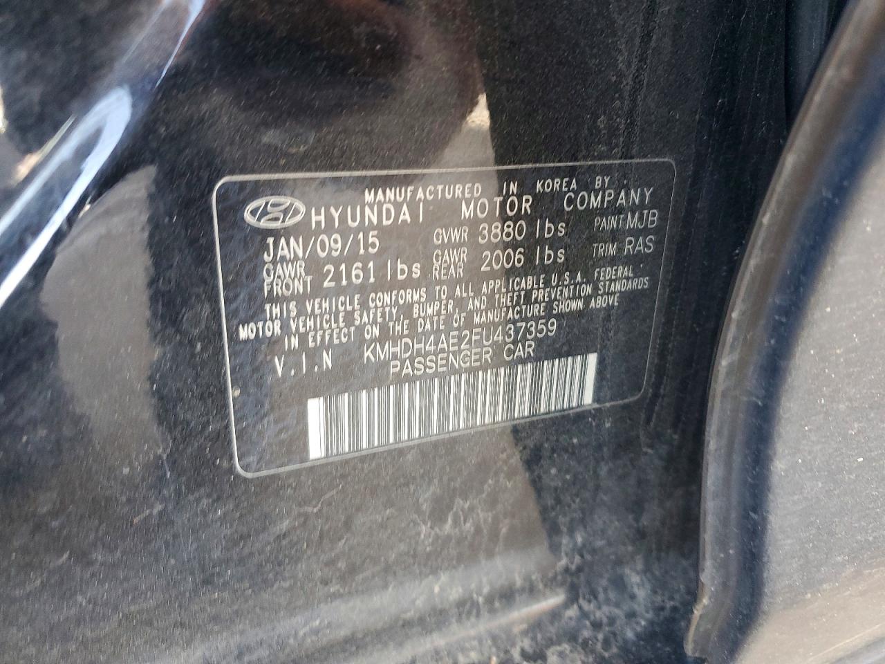 2015 HYUNDAI ELANTRA SE photo 13
