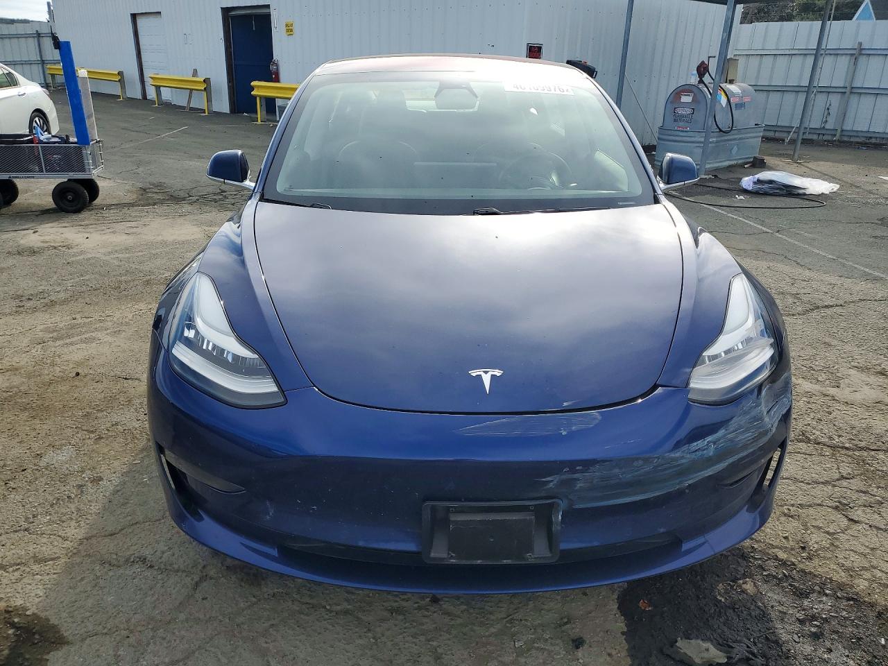2018 TESLA MODEL 3 photo 9