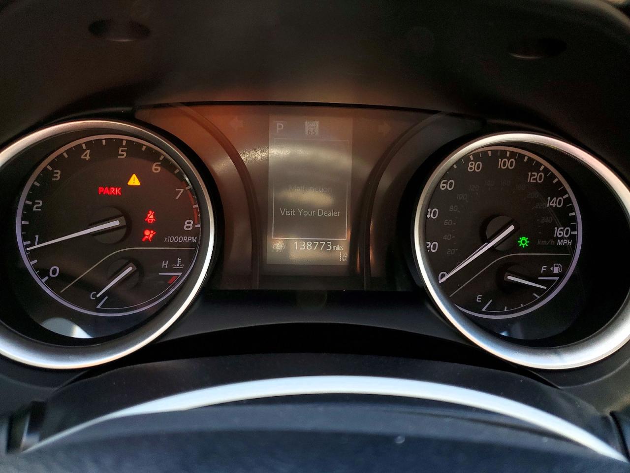 2021 TOYOTA CAMRY LE photo 9