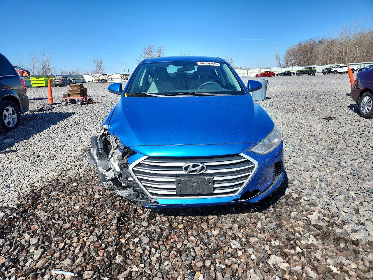 2017 HYUNDAI ELANTRA SE photo 9