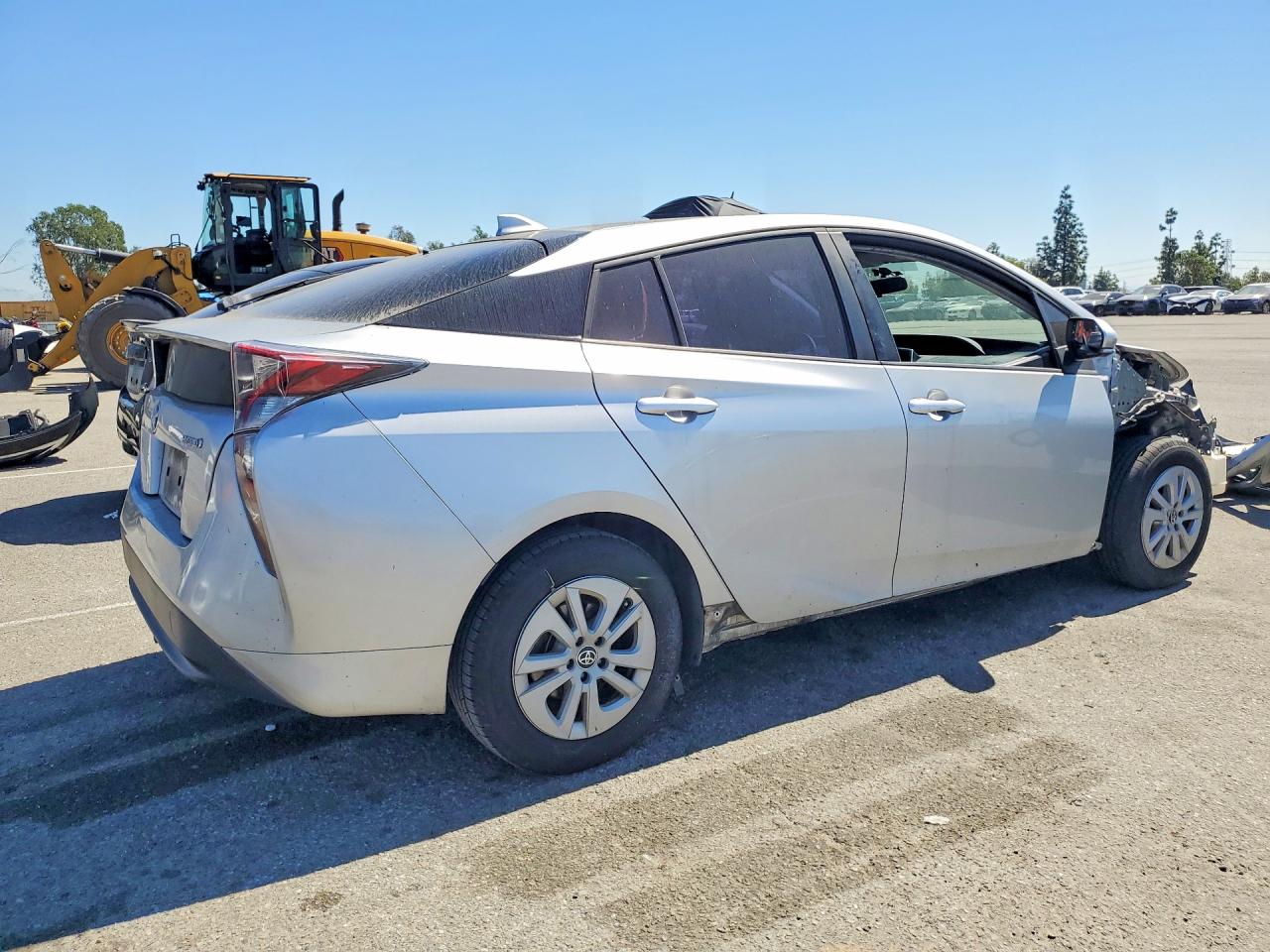 2016 TOYOTA PRIUS TWO photo 7