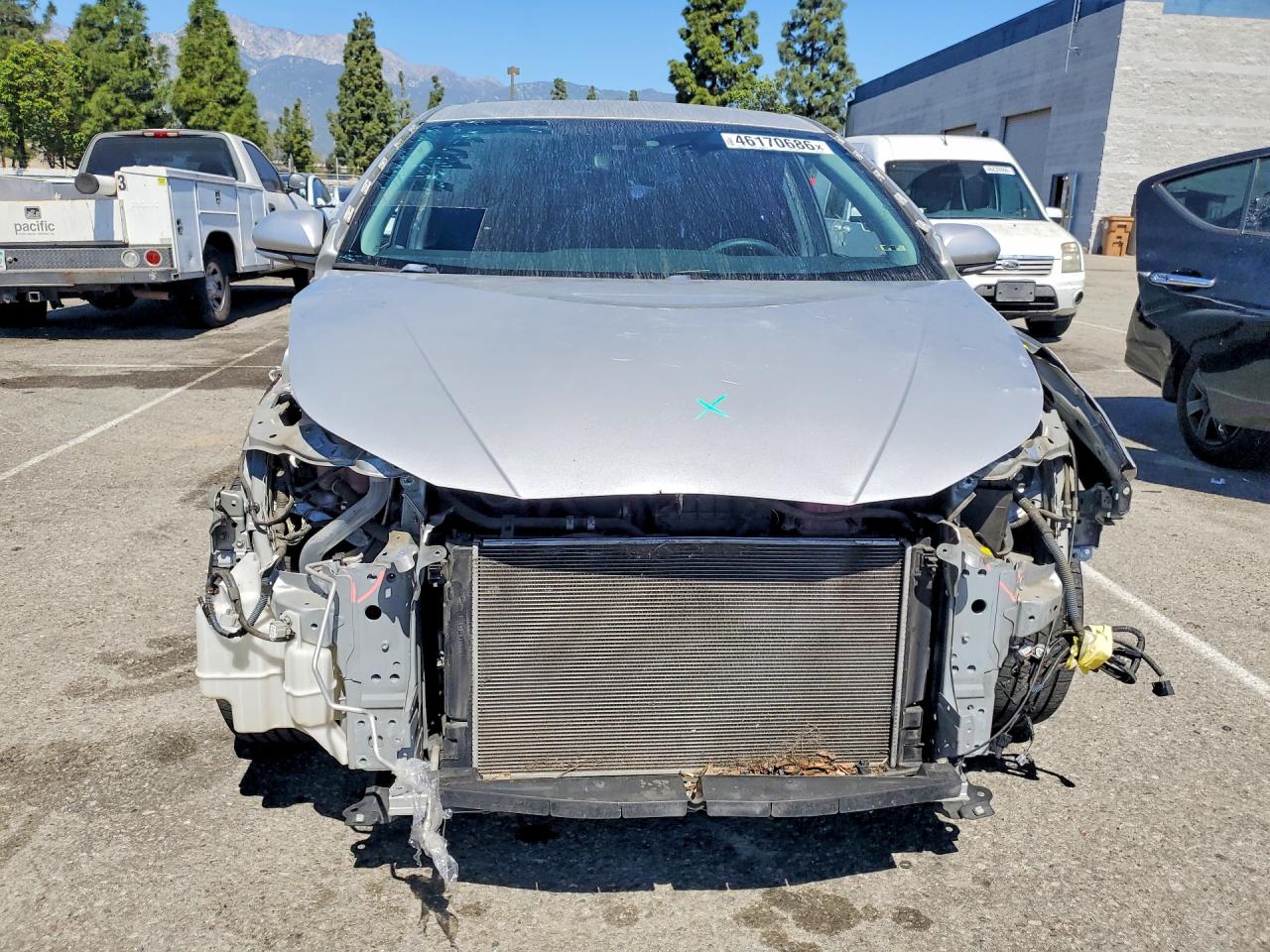 2016 TOYOTA PRIUS TWO photo 13