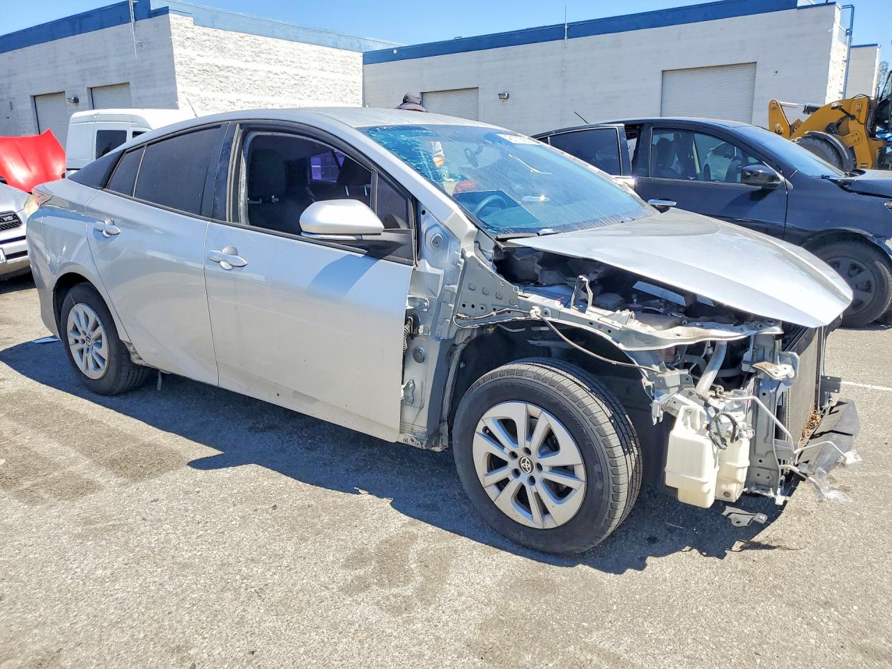 2016 TOYOTA PRIUS TWO photo 10