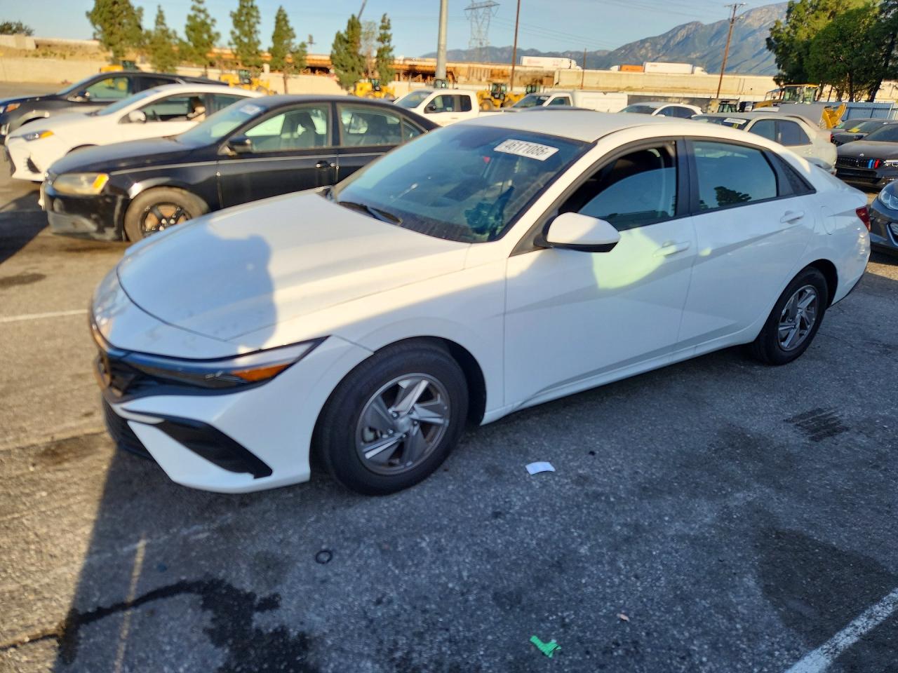 2025 HYUNDAI ELANTRA