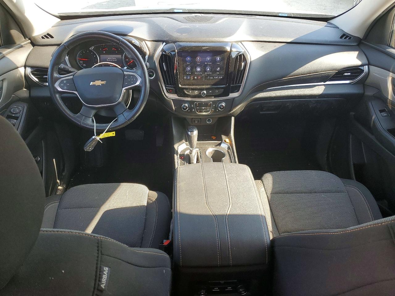 2020 CHEVROLET TRAVERSE LT photo 8