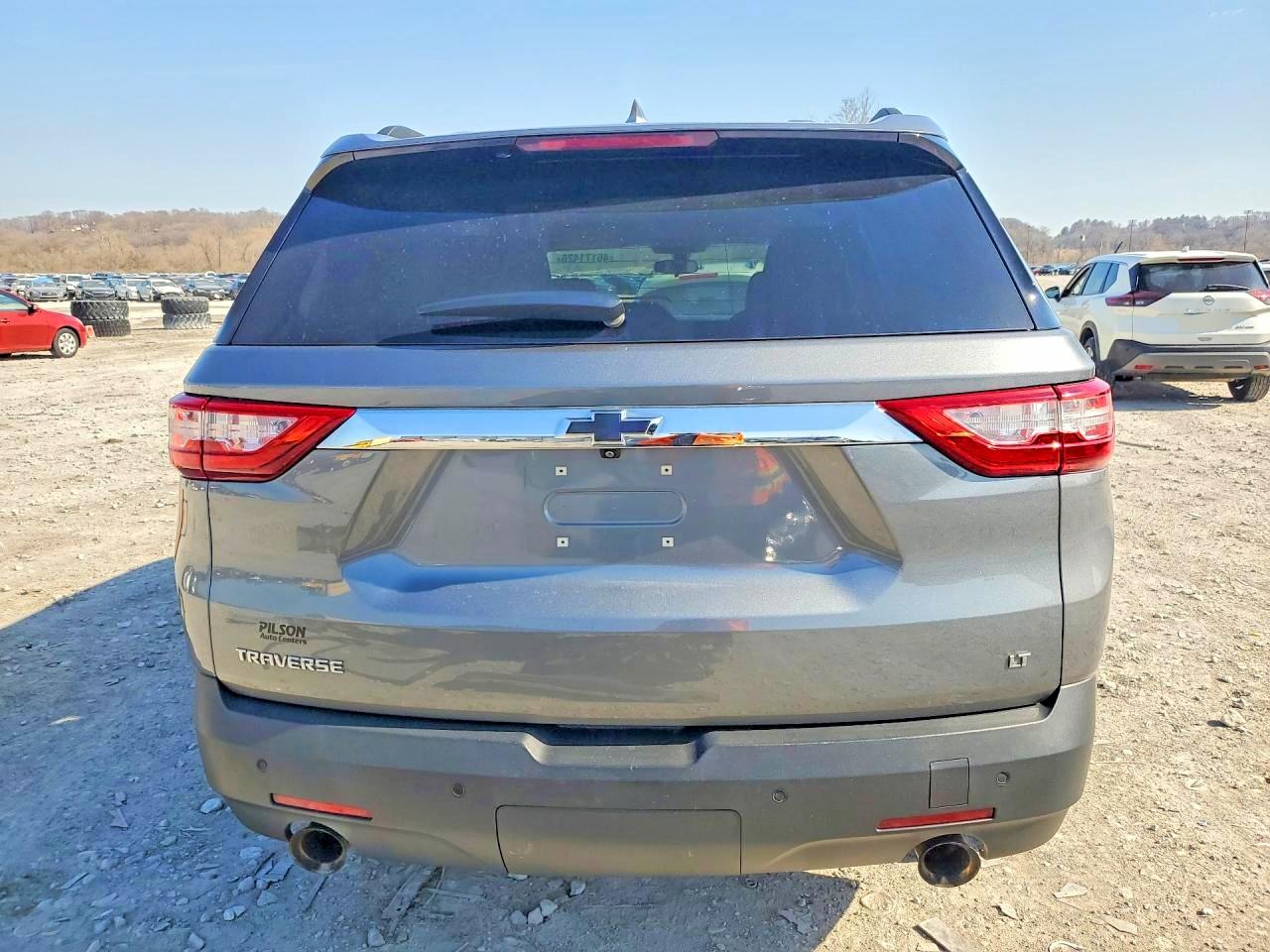 2020 CHEVROLET TRAVERSE LT photo 6