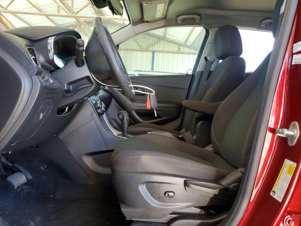 2021 CHEVROLET TRAX LS photo 7
