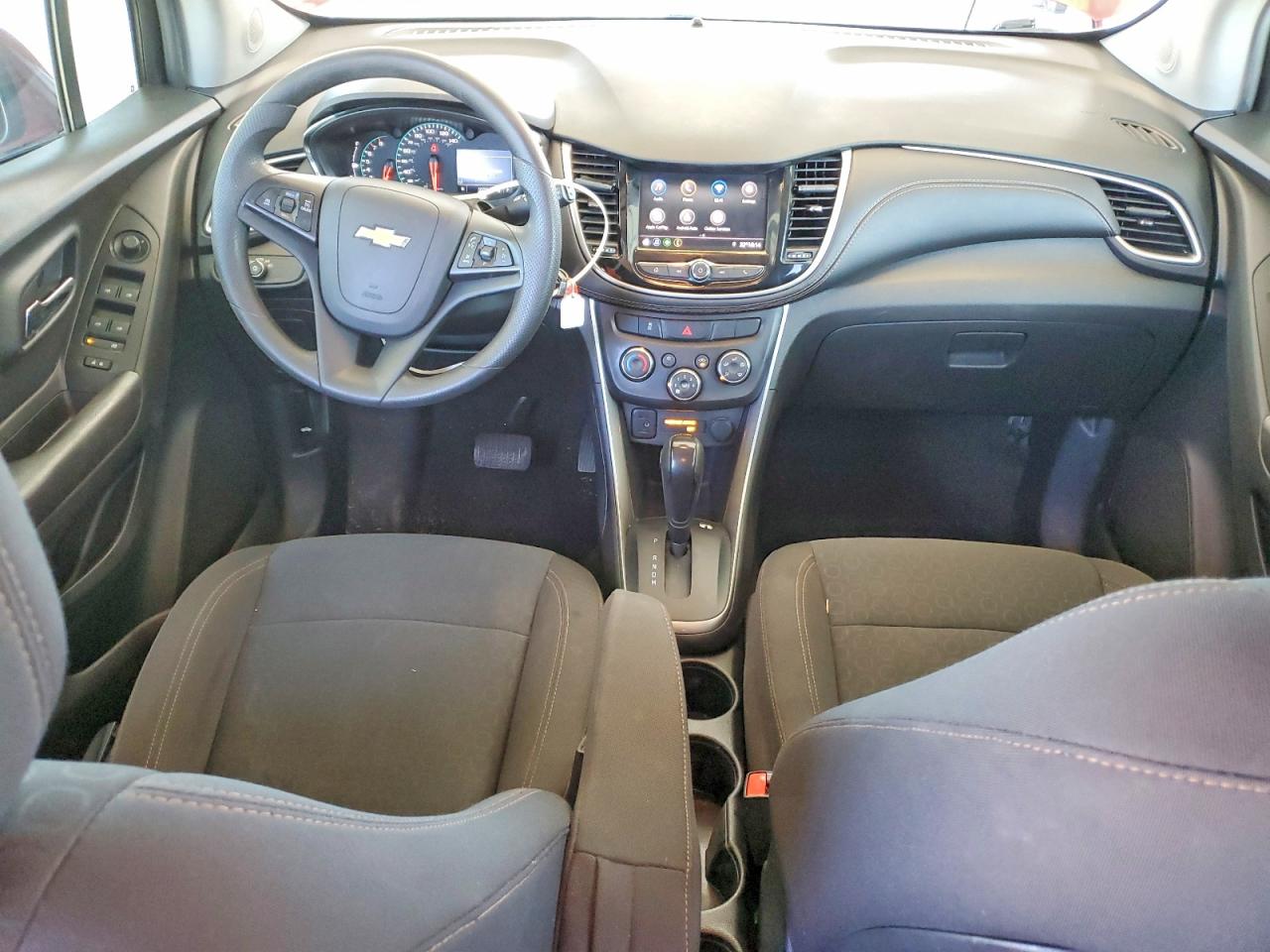 2021 CHEVROLET TRAX LS photo 8