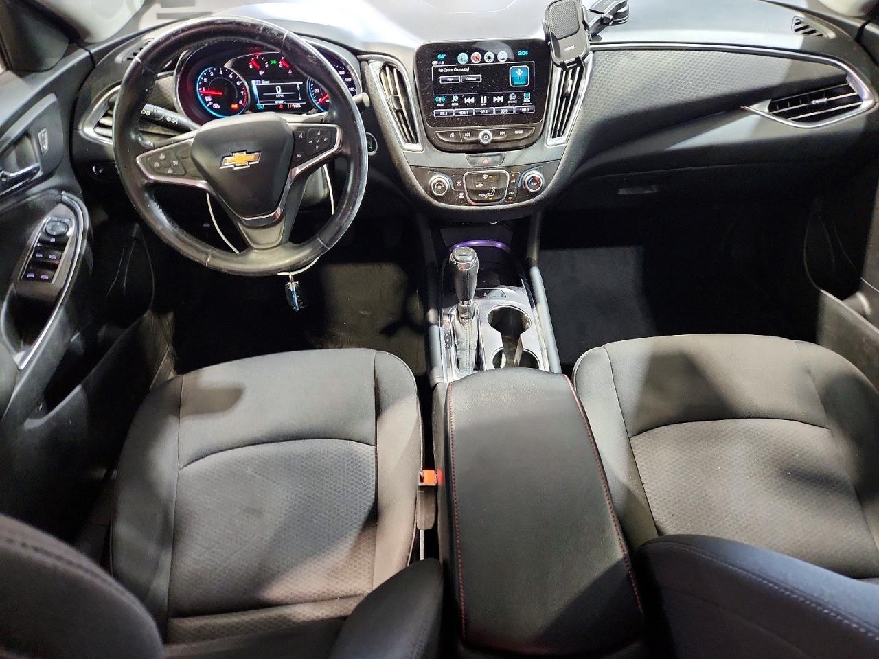 2018 CHEVROLET MALIBU LT photo 8