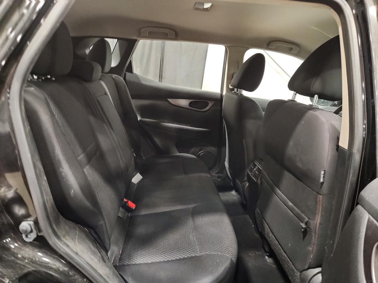 2019 NISSAN ROGUE SPORT S photo 21