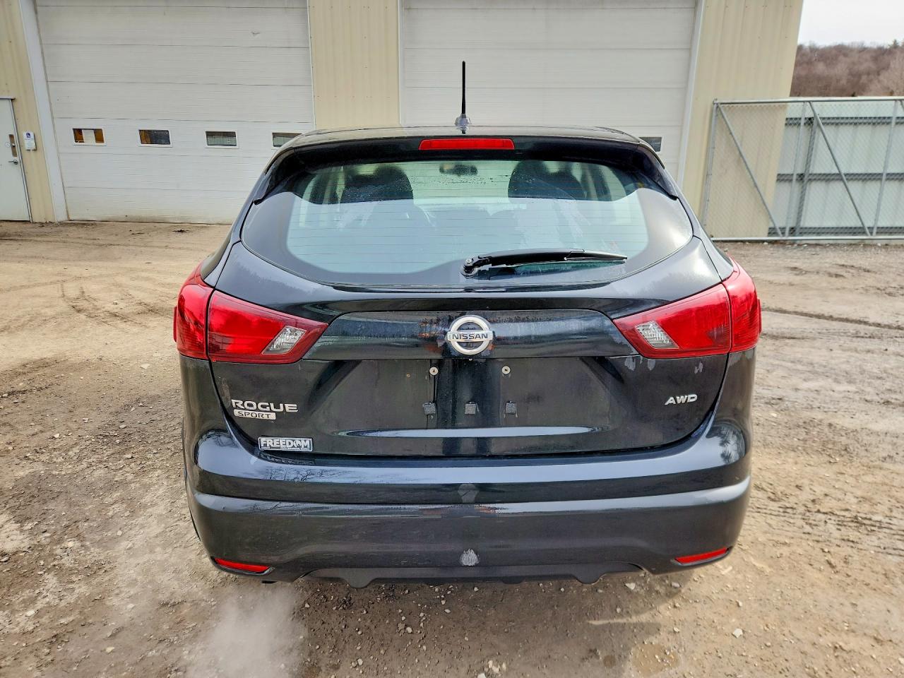 2019 NISSAN ROGUE SPORT S photo 11
