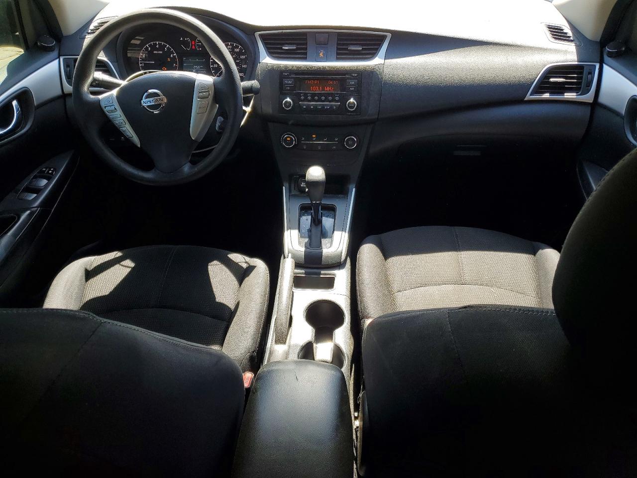 2017 NISSAN SENTRA S photo 8