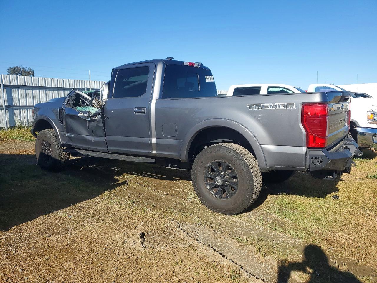 2022 FORD F350 SUPER DUTY photo 3
