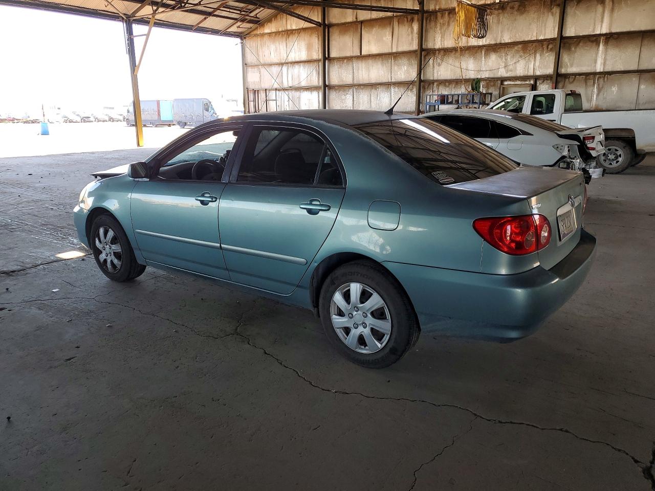 2006 TOYOTA COROLLA LE photo 4