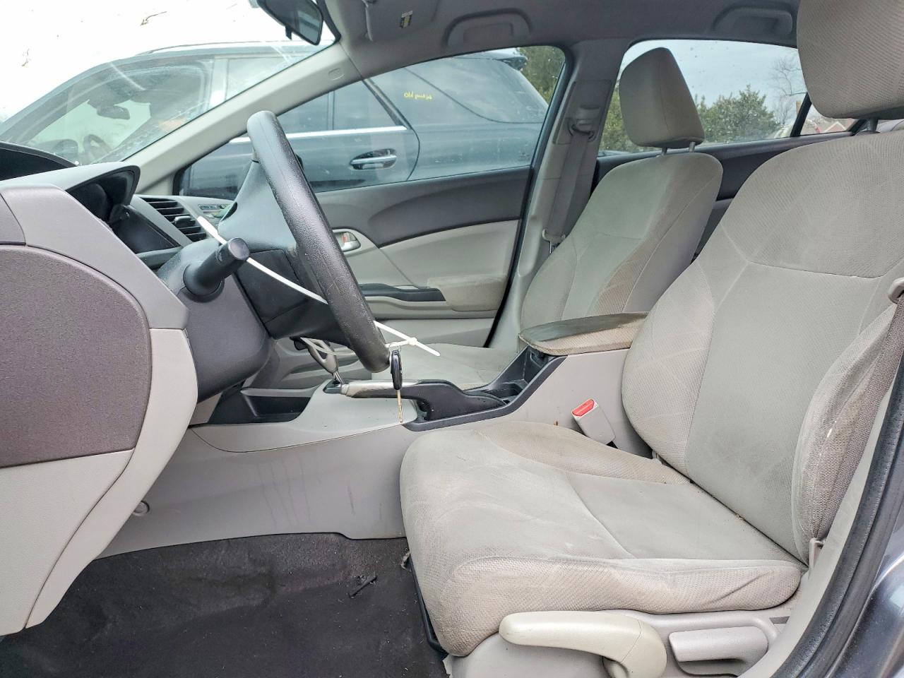 2012 HONDA CIVIC LX photo 13