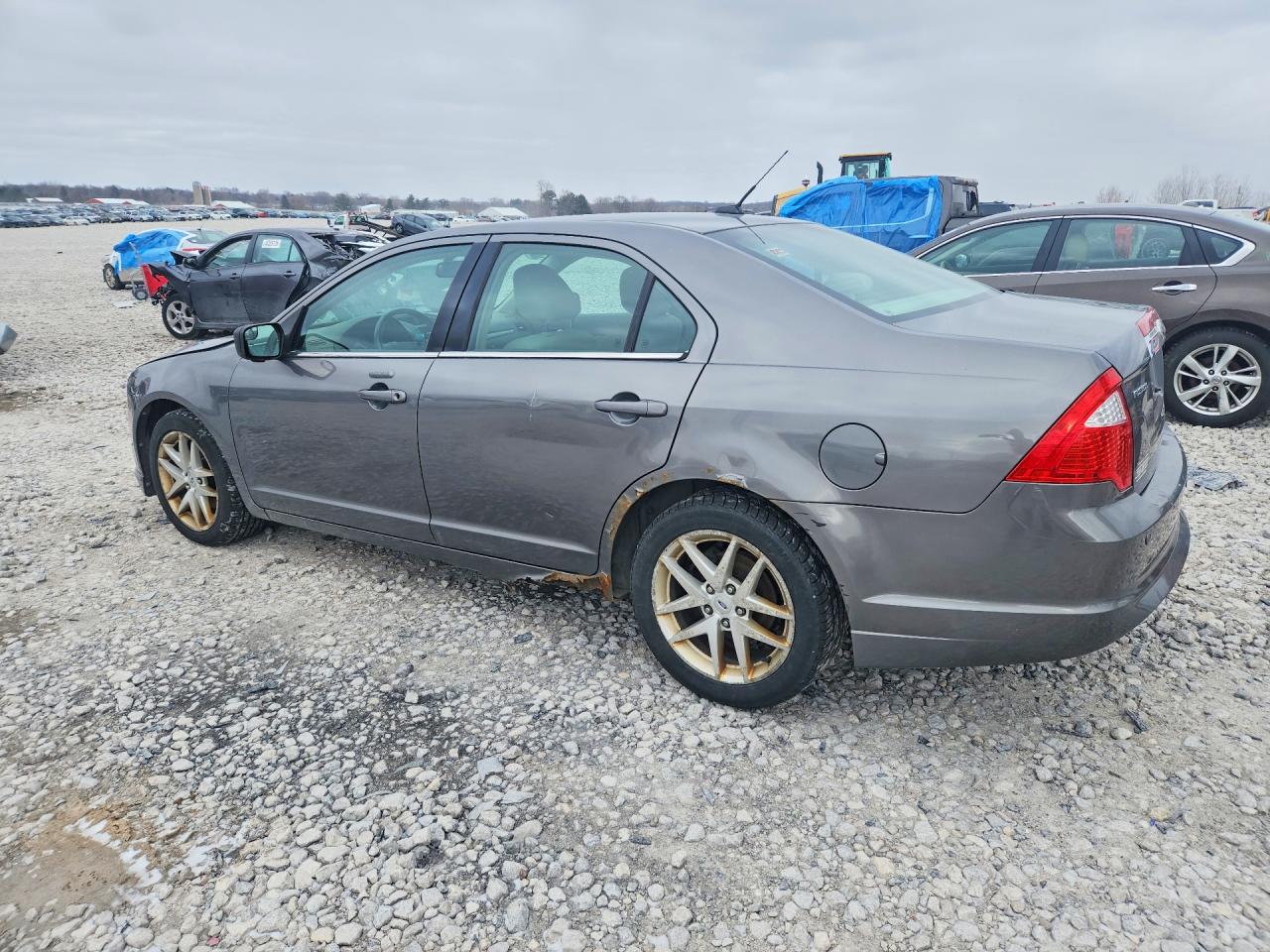 2010 FORD FUSION SEL photo 4
