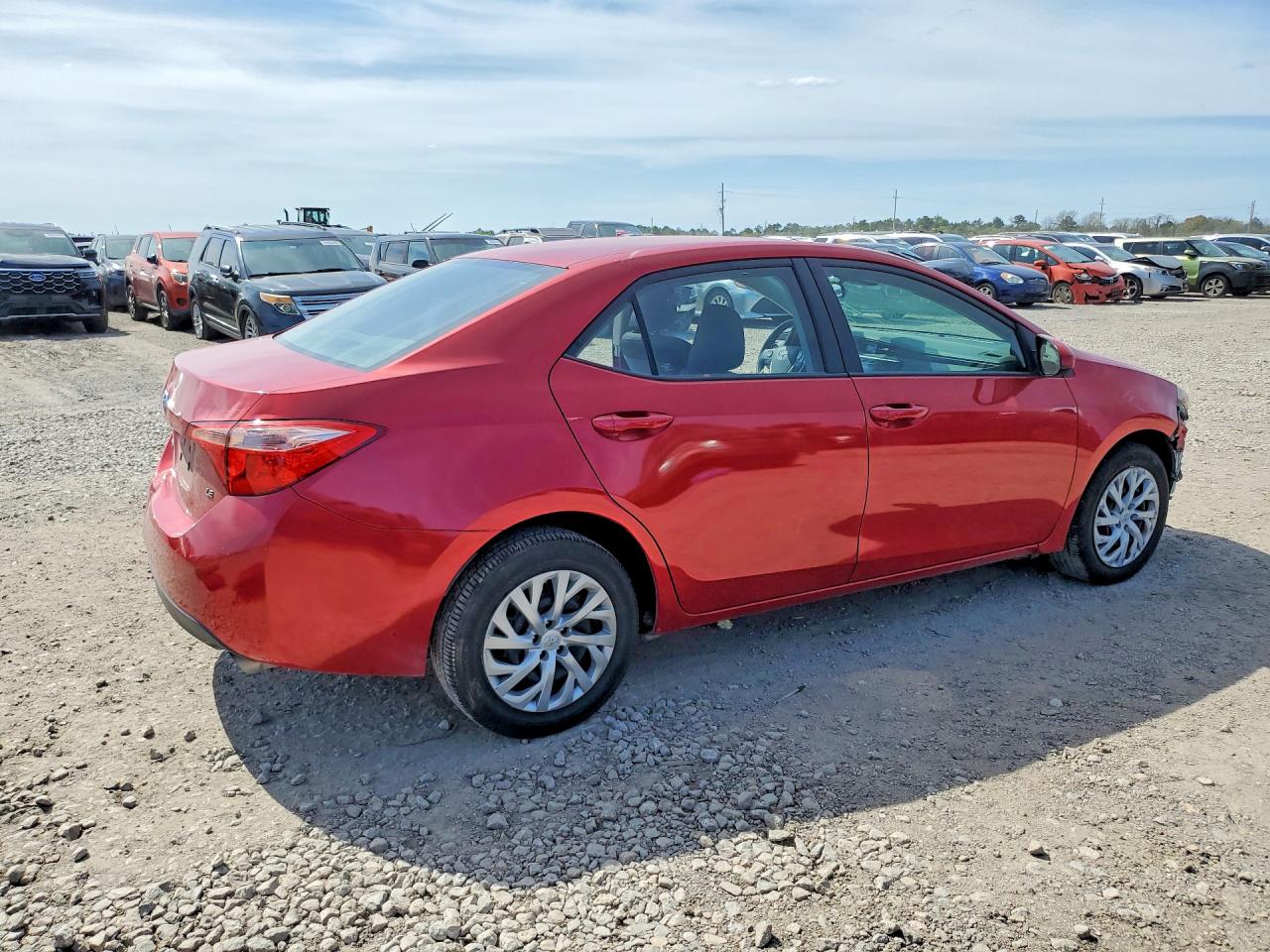 2018 TOYOTA COROLLA LE photo 5