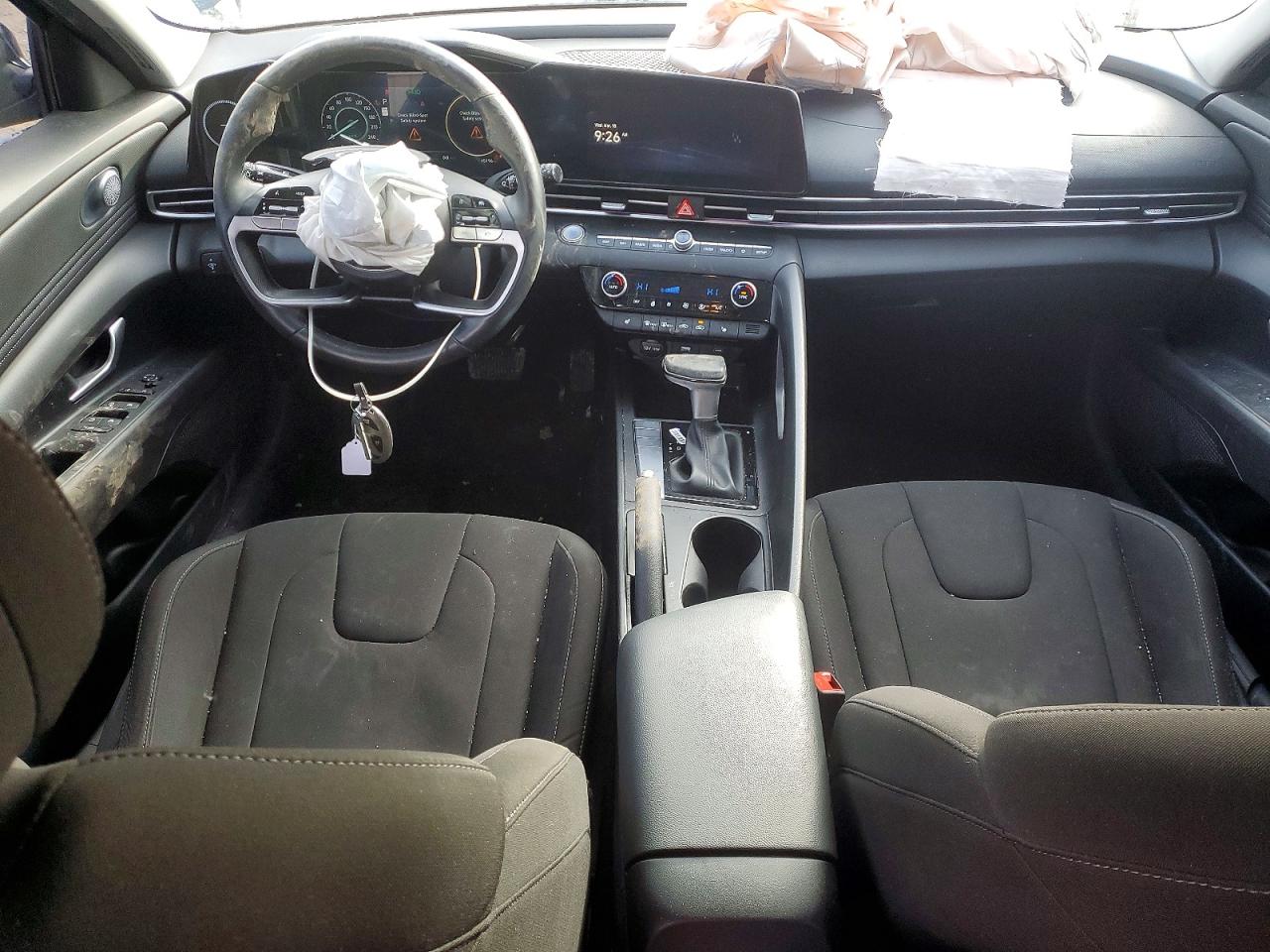 2024 HYUNDAI ELANTRA SEL photo 15