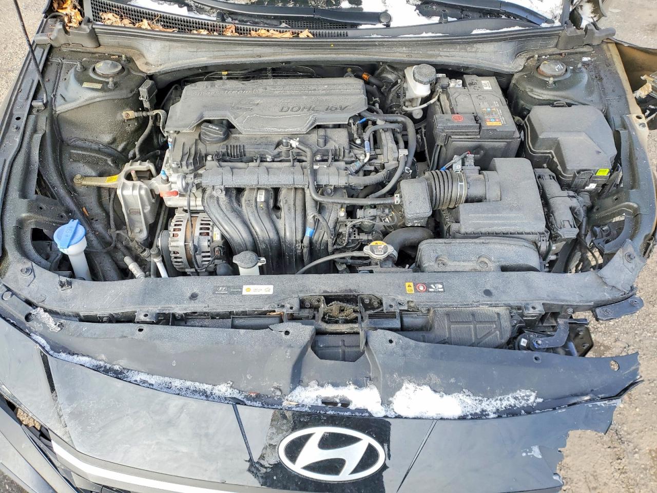 2024 HYUNDAI ELANTRA SEL photo 21