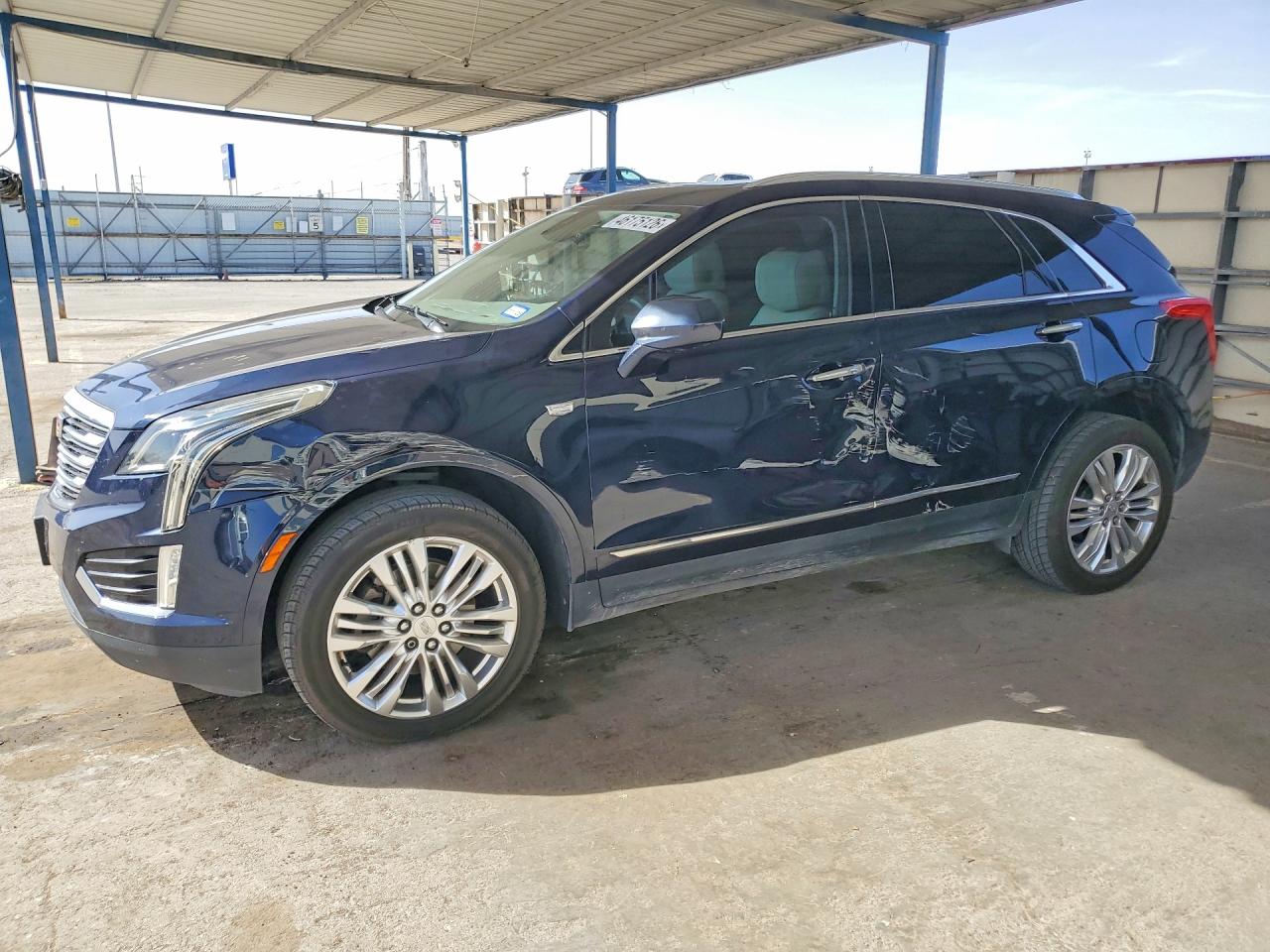 2017 CADILLAC XT5