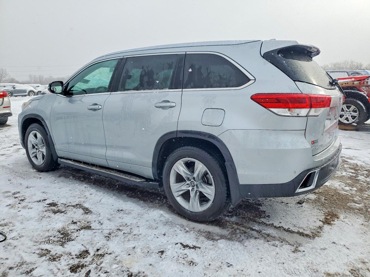 2018 TOYOTA HIGHLANDER LIMITED photo 4