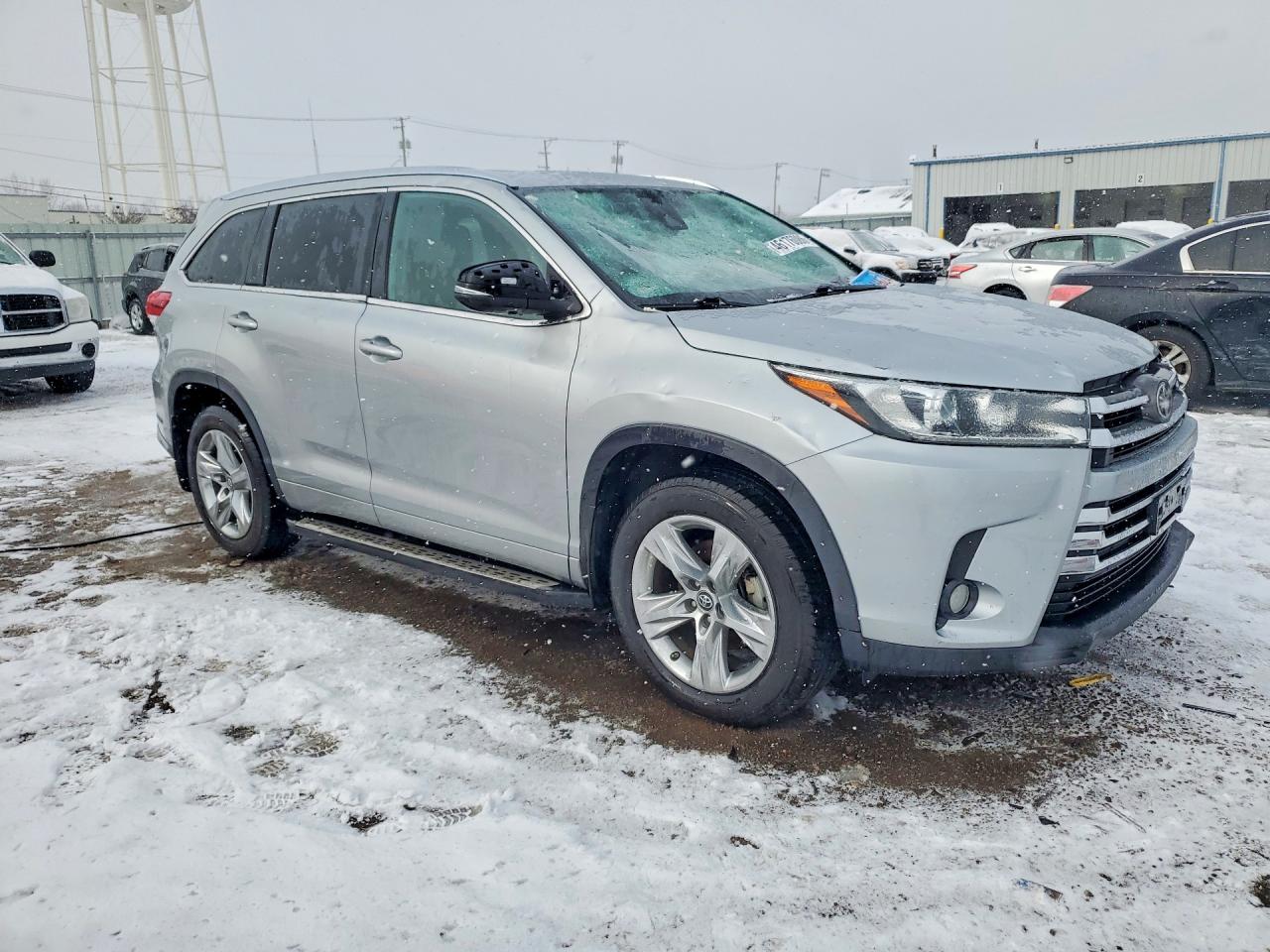 2018 TOYOTA HIGHLANDER LIMITED photo 10