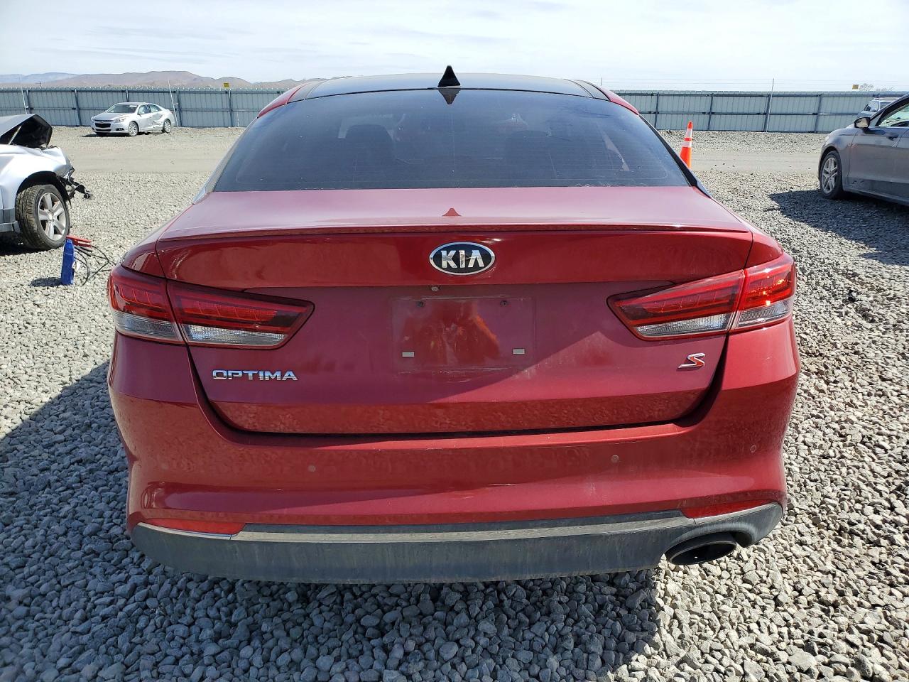 2018 KIA OPTIMA S photo 16