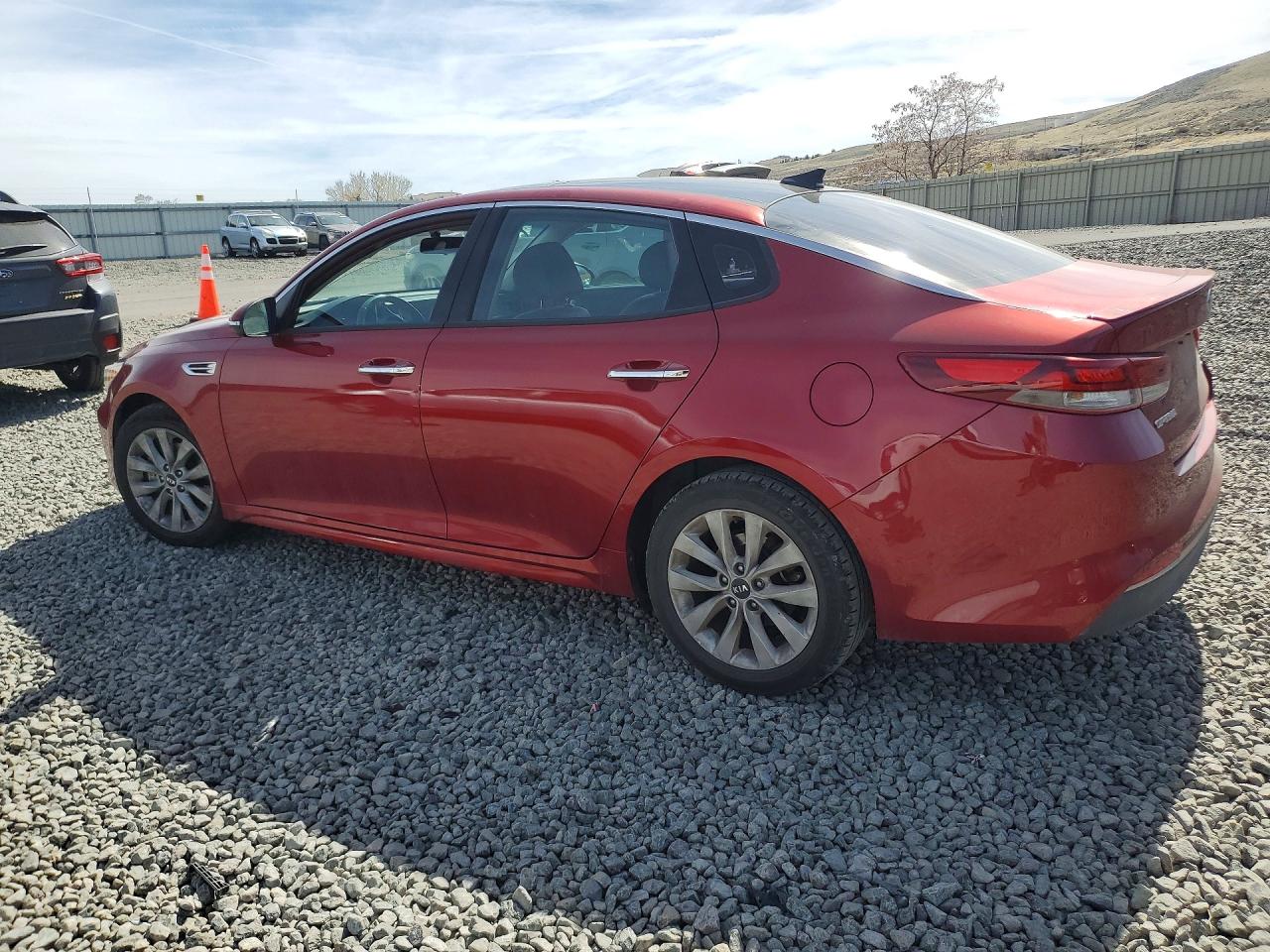 2018 KIA OPTIMA S photo 4