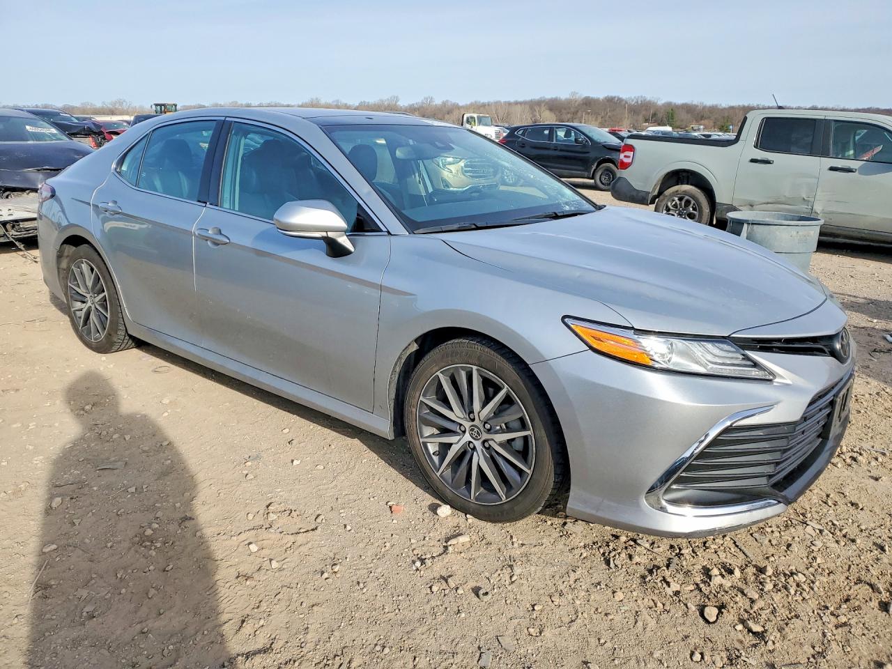 2022 TOYOTA CAMRY XLE photo 7