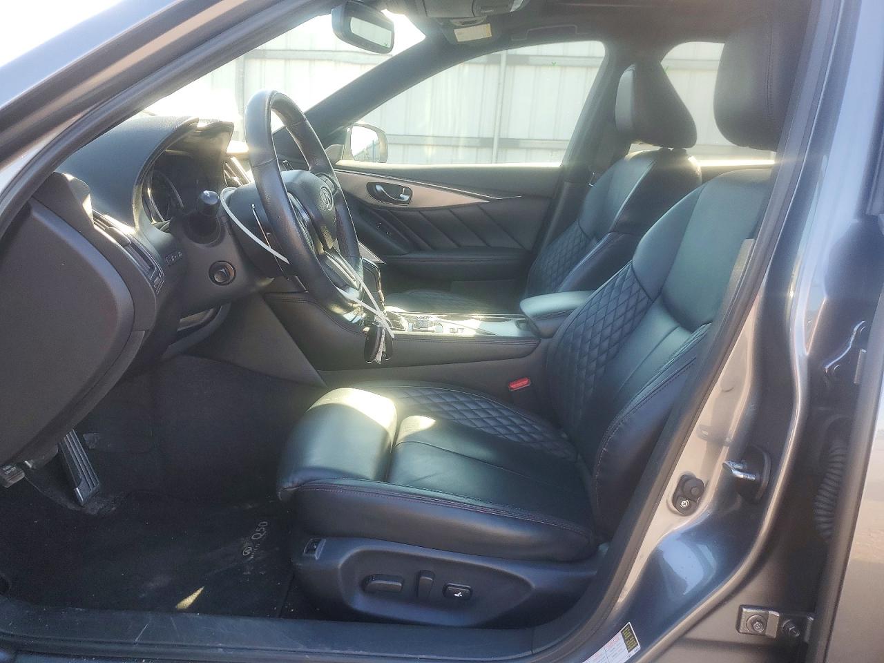 2018 INFINITI Q50 RED SPORT 400 photo 7
