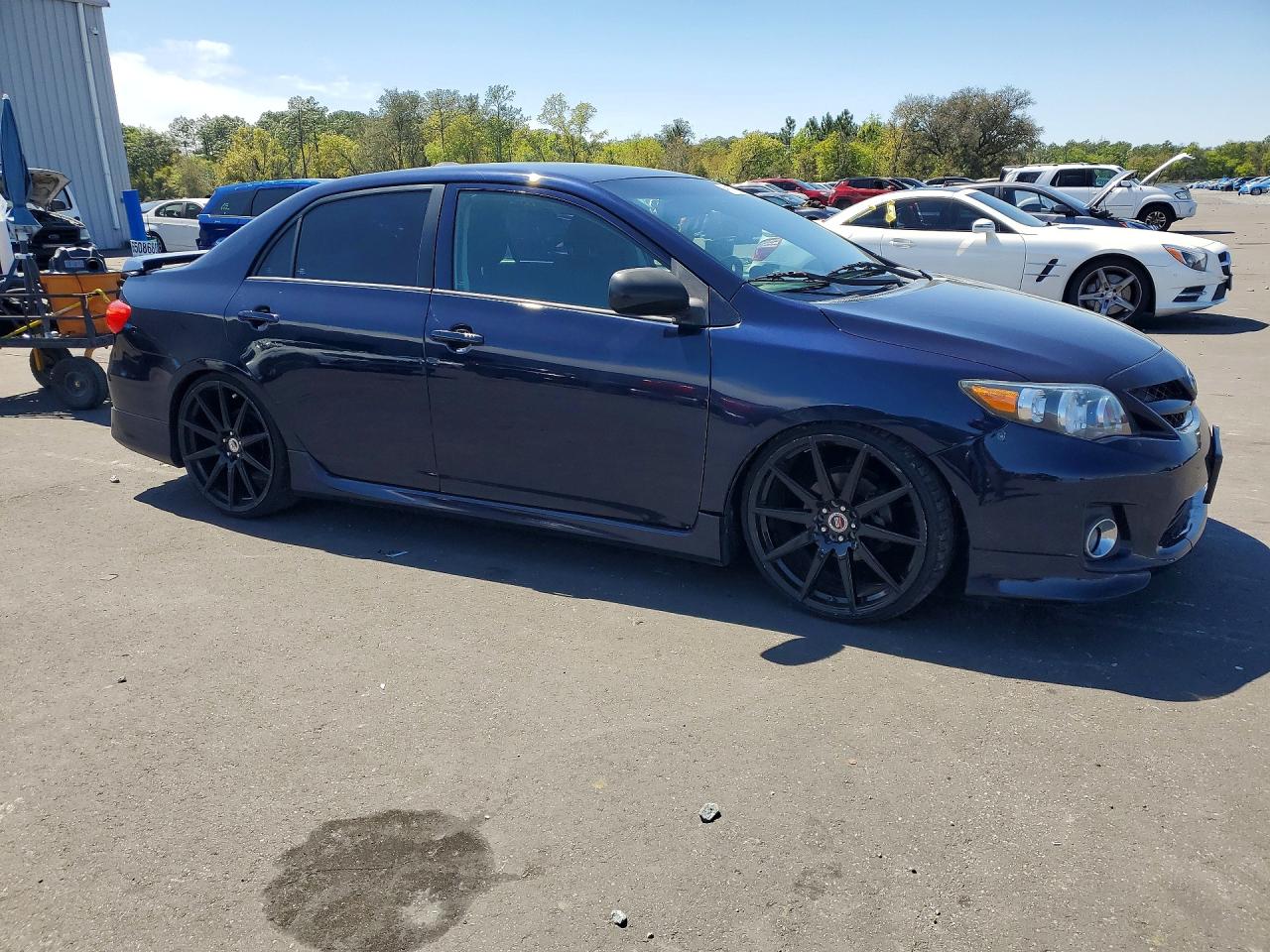 2011 TOYOTA COROLLA S photo 4