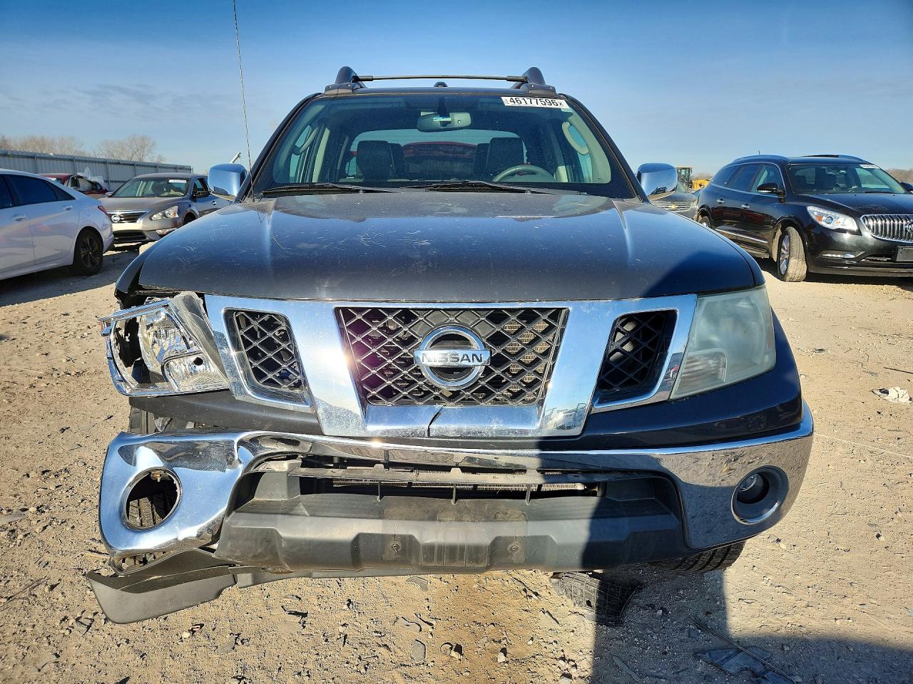 2011 NISSAN FRONTIER S photo 9