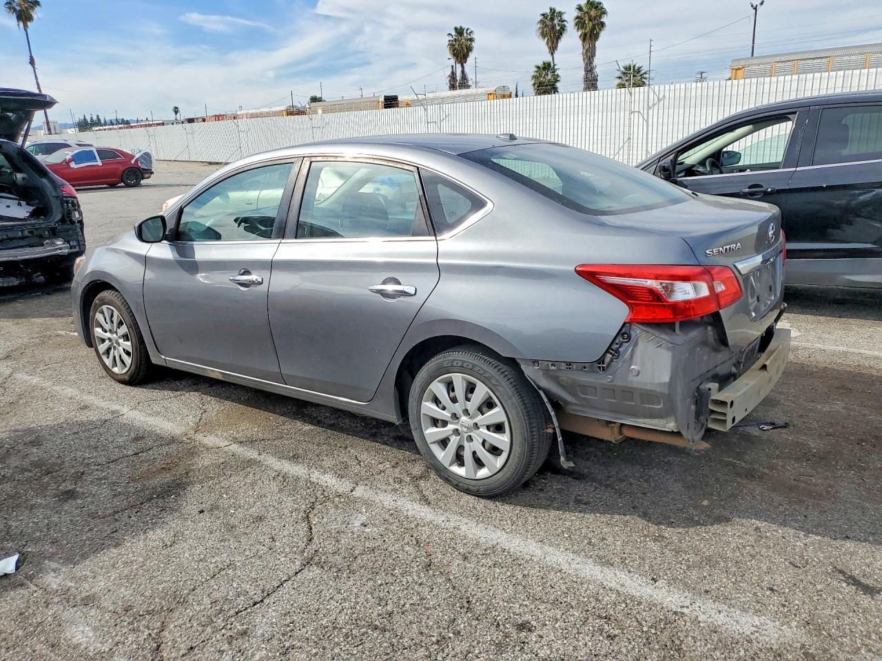 2017 NISSAN SENTRA SV photo 3