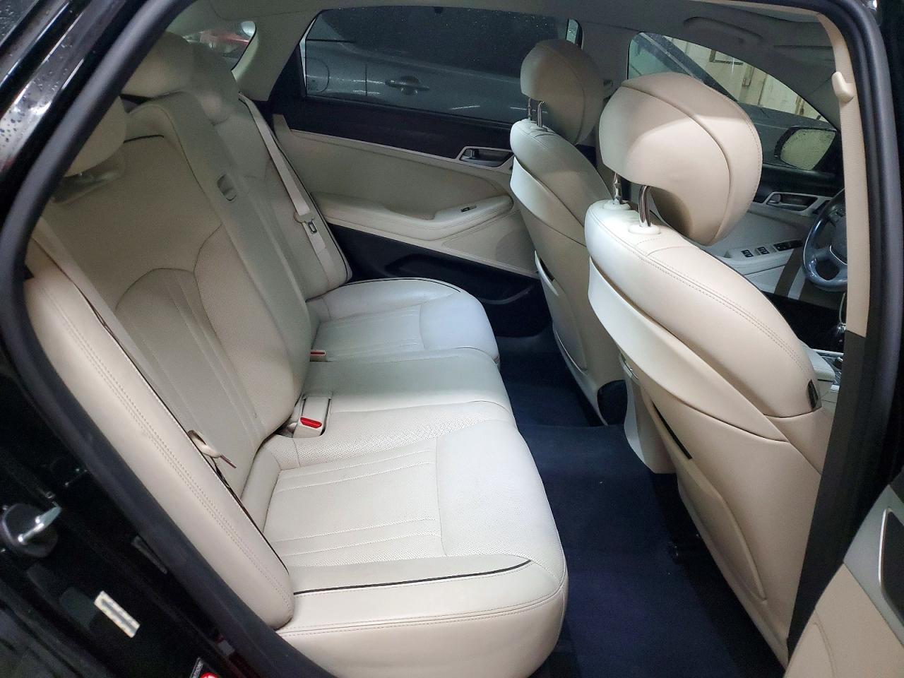 2015 HYUNDAI GENESIS 5.0L photo 10