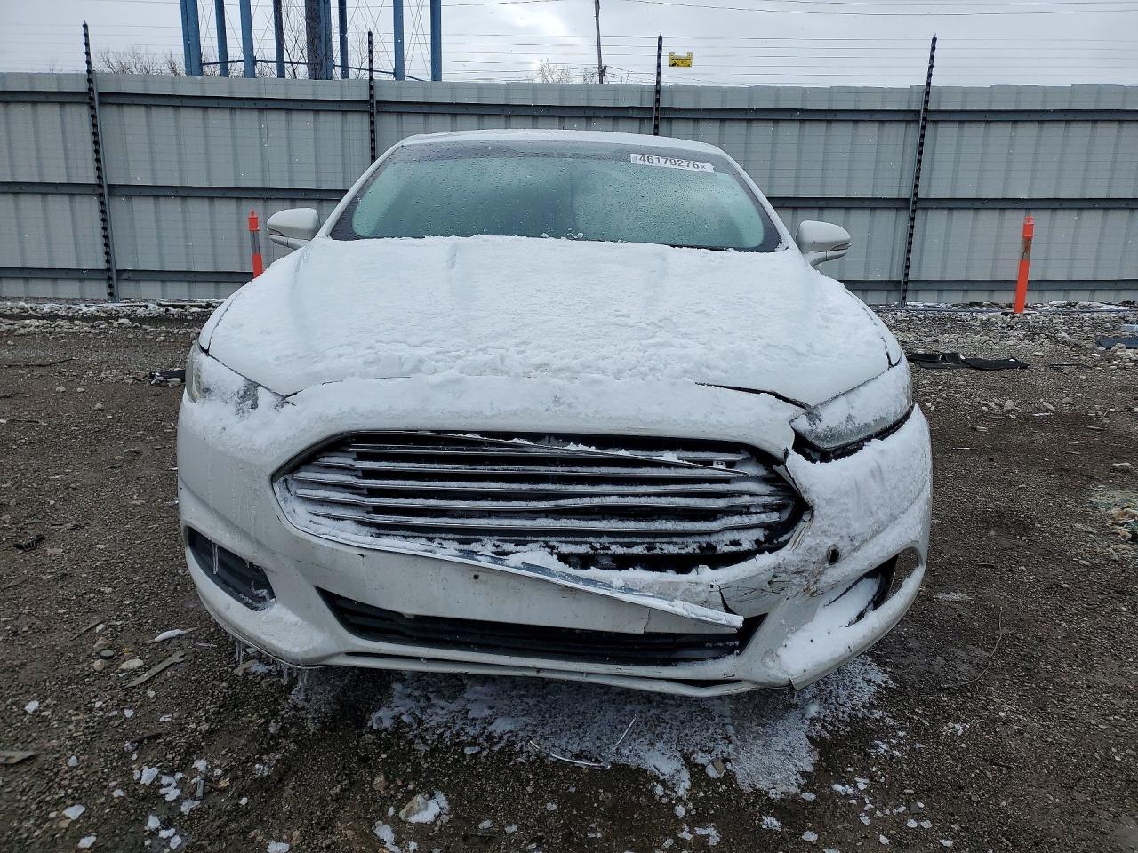 2016 FORD FUSION SE photo 5