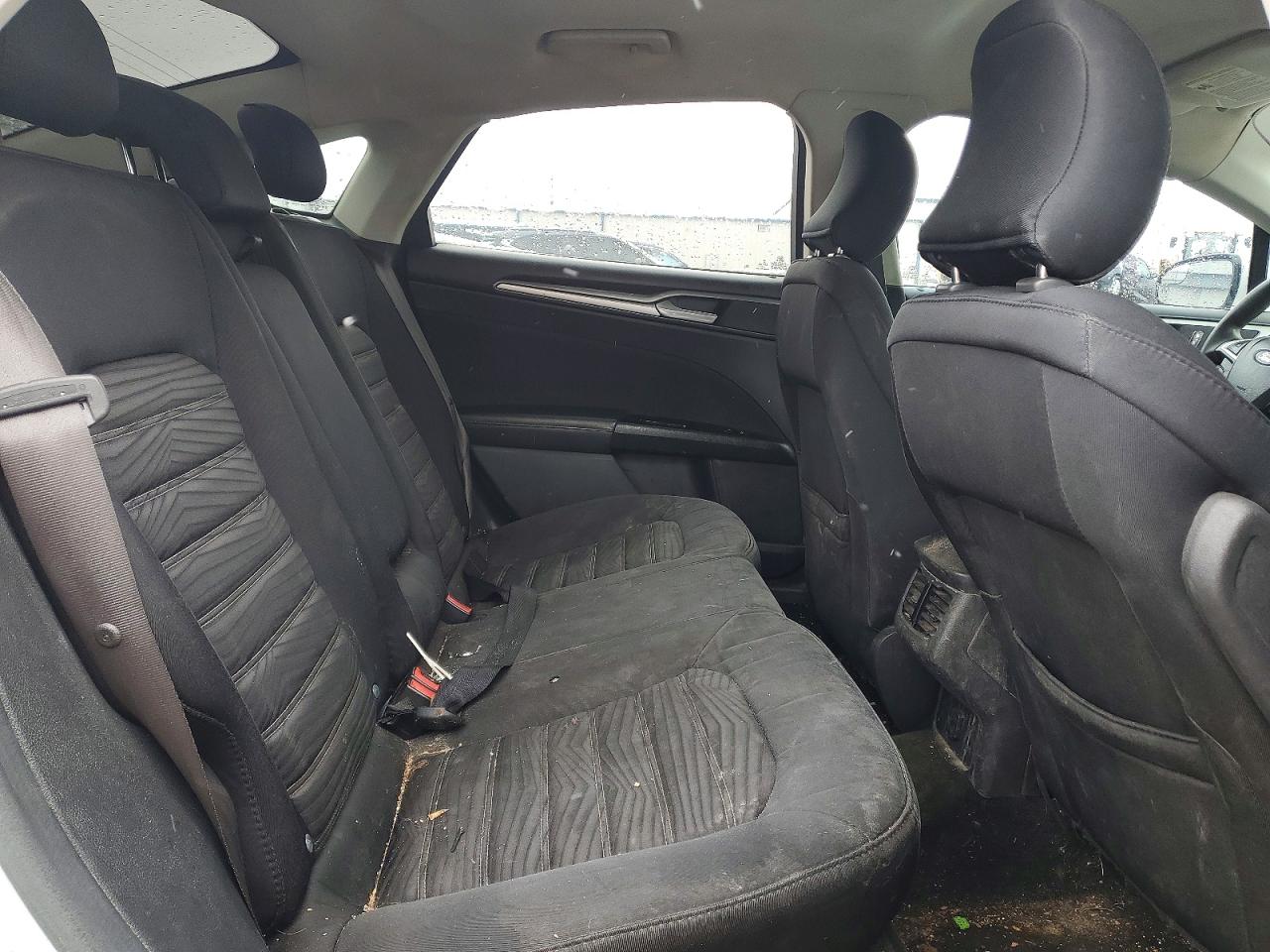 2016 FORD FUSION SE photo 10