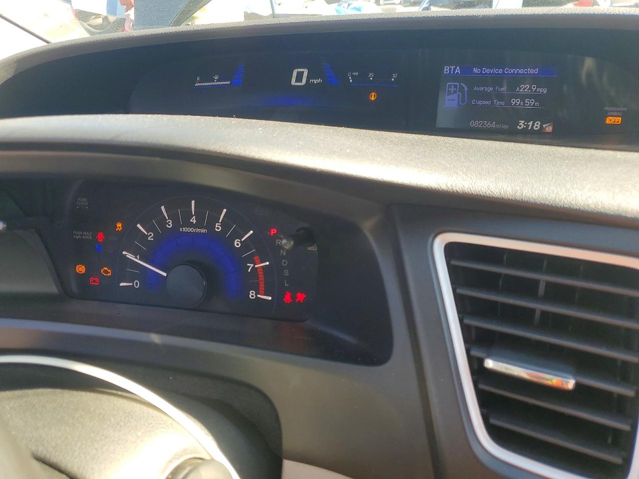 2014 HONDA CIVIC LX photo 25