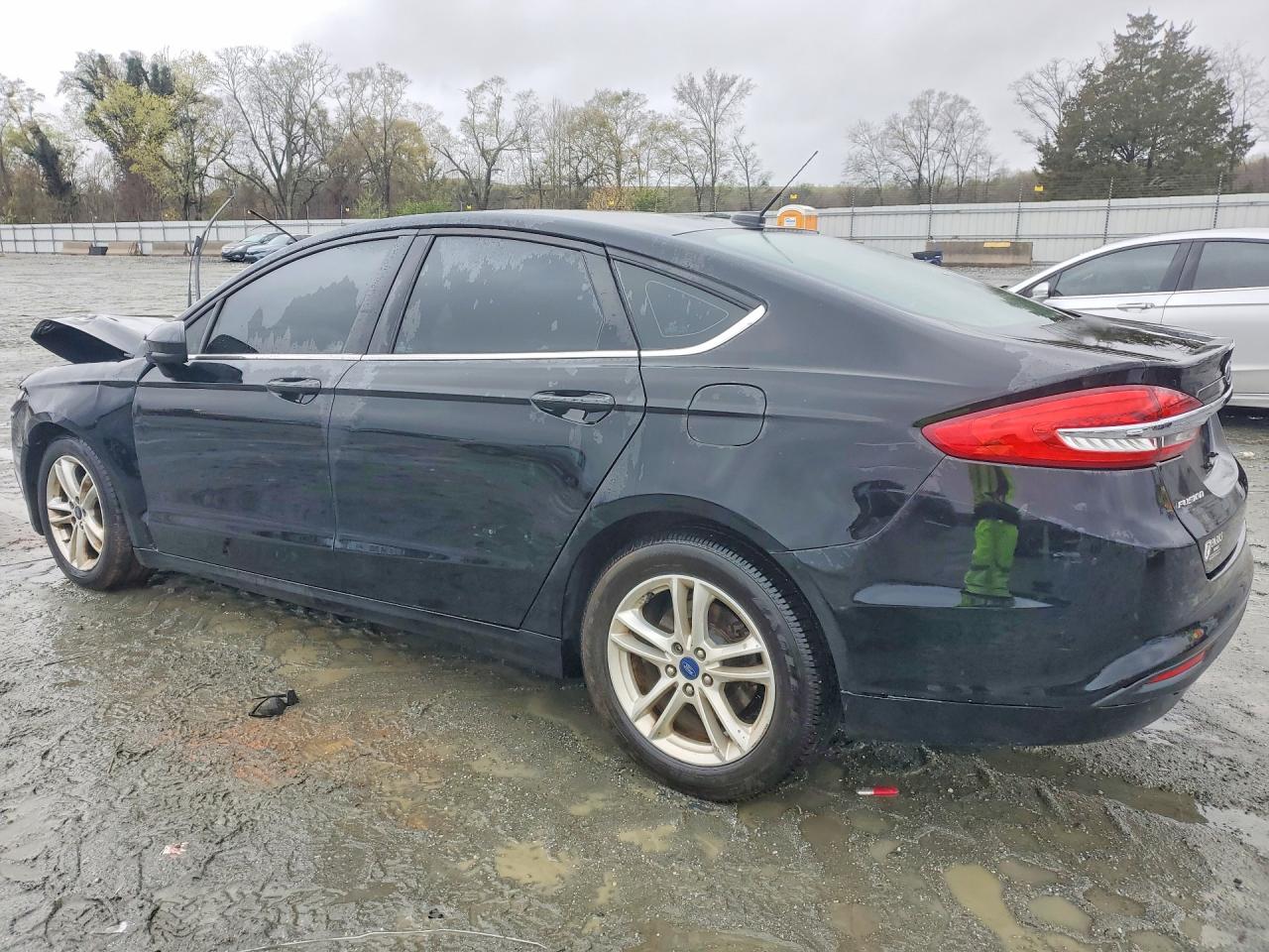 2018 FORD FUSION SE photo 4