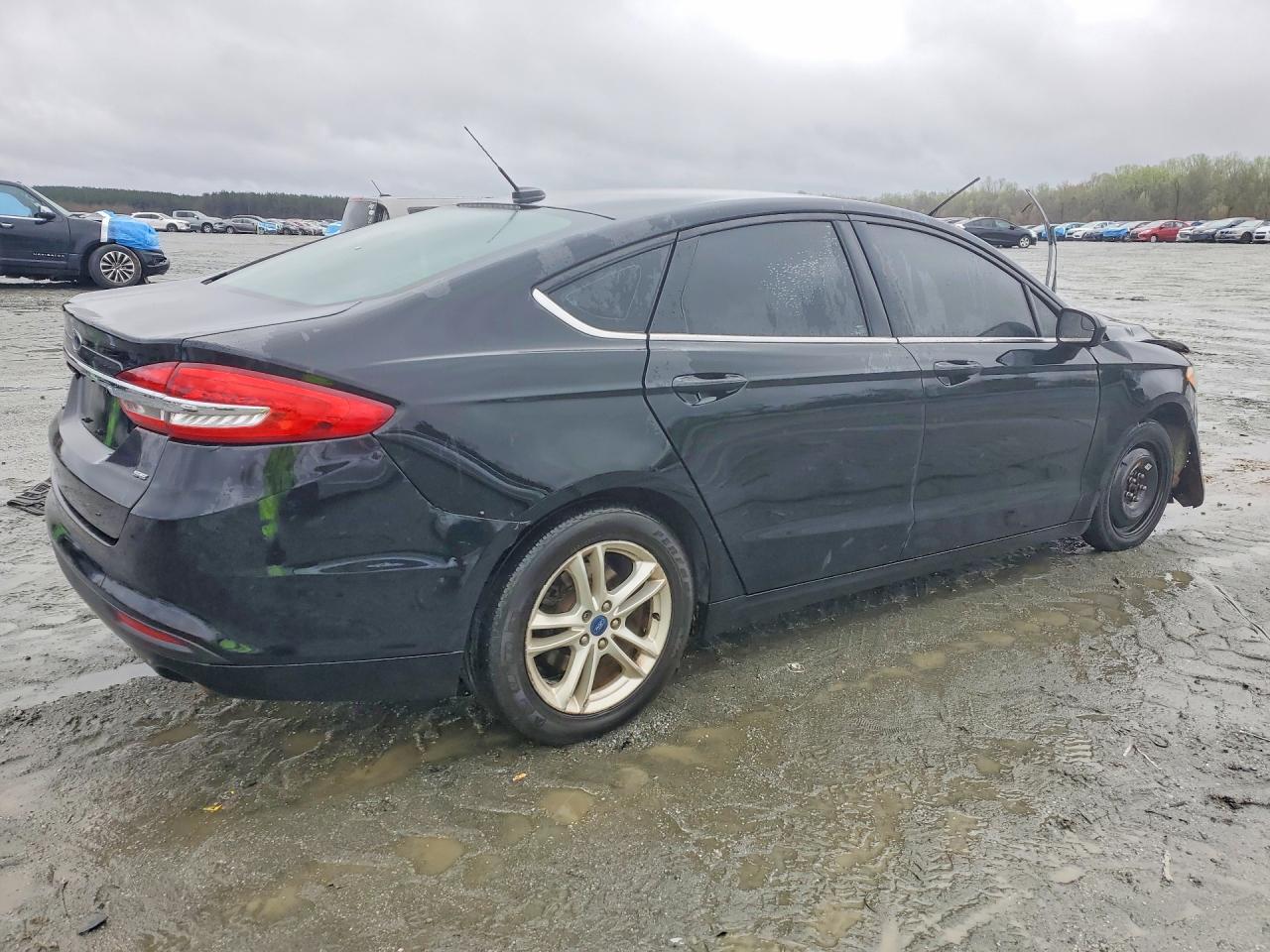 2018 FORD FUSION SE photo 7